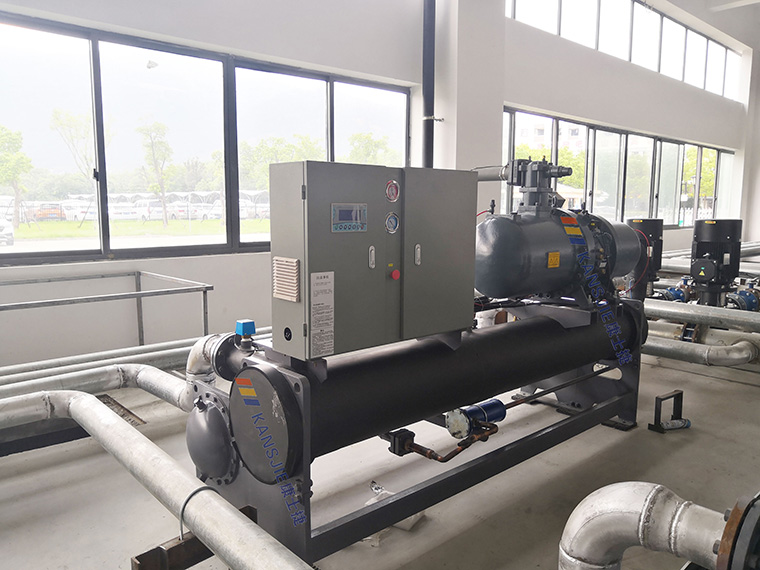 新能源(yuán)行業冷水機案例