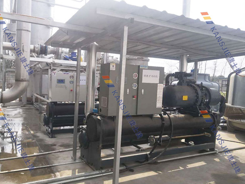 電子行業冷水機案例(lì)