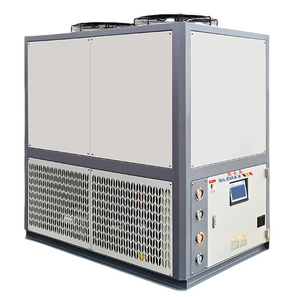 超低溫(wēn)風冷自複疊式機組